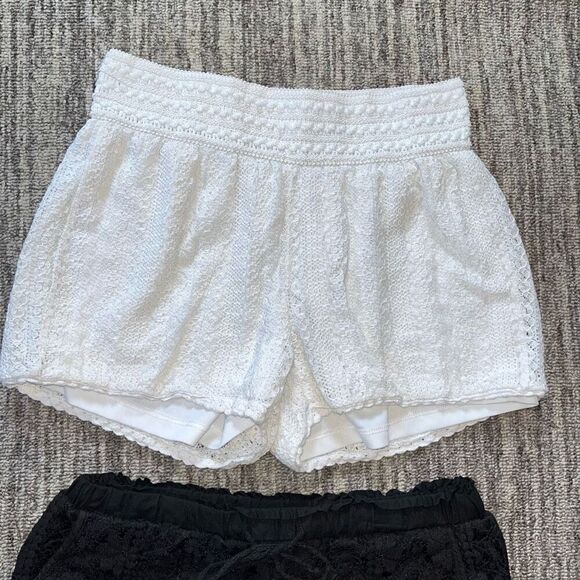 Maurice’s Rewind Women’s Size Small Set of 2 Lace Overlay Shorts Black White - Picture 3 of 9